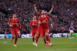 AYXapp下载-关于利物浦小胜阿贾克斯，锁定欧冠强名额的信息