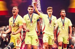 爱游戏体育-瑞典队逆转法国队，奥恰洛夫扛起全队