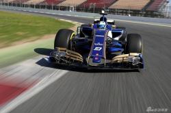 爱游戏tv-索伯车队绝杀红牛车队，勒克莱尔刷新纪录的简单介绍