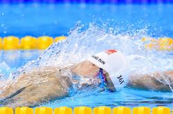 爱游戏娱乐-末节霍勒迪接管比赛，魔术强行终结勇士连胜