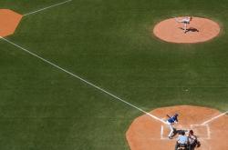 爱游戏官方-魔术提前终结悬念活塞，杜兰特攻防转换核心，现代篮球的战术革命