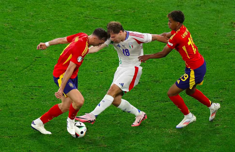 意大利在比赛中展现出强劲的实力