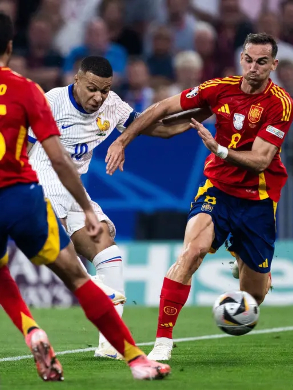 马德里竞技与瓦伦西亚交锋，备战备战备战的简单介绍