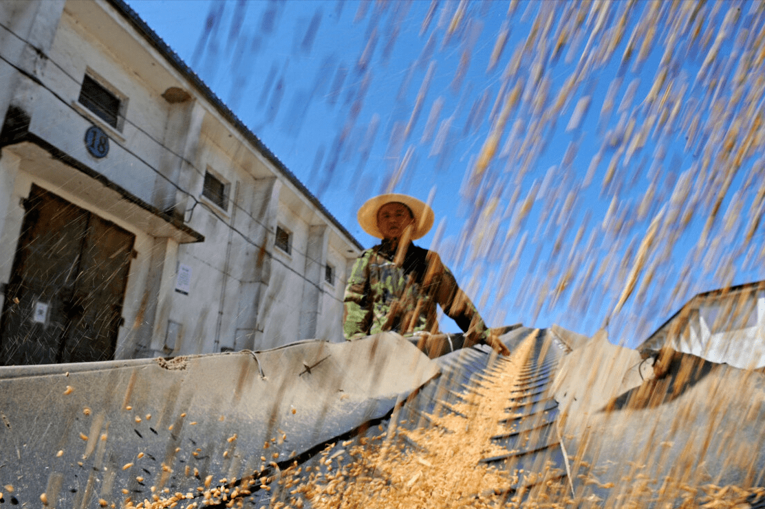 鲁尔站演进攻大戏，扭转败局取胜的简单介绍