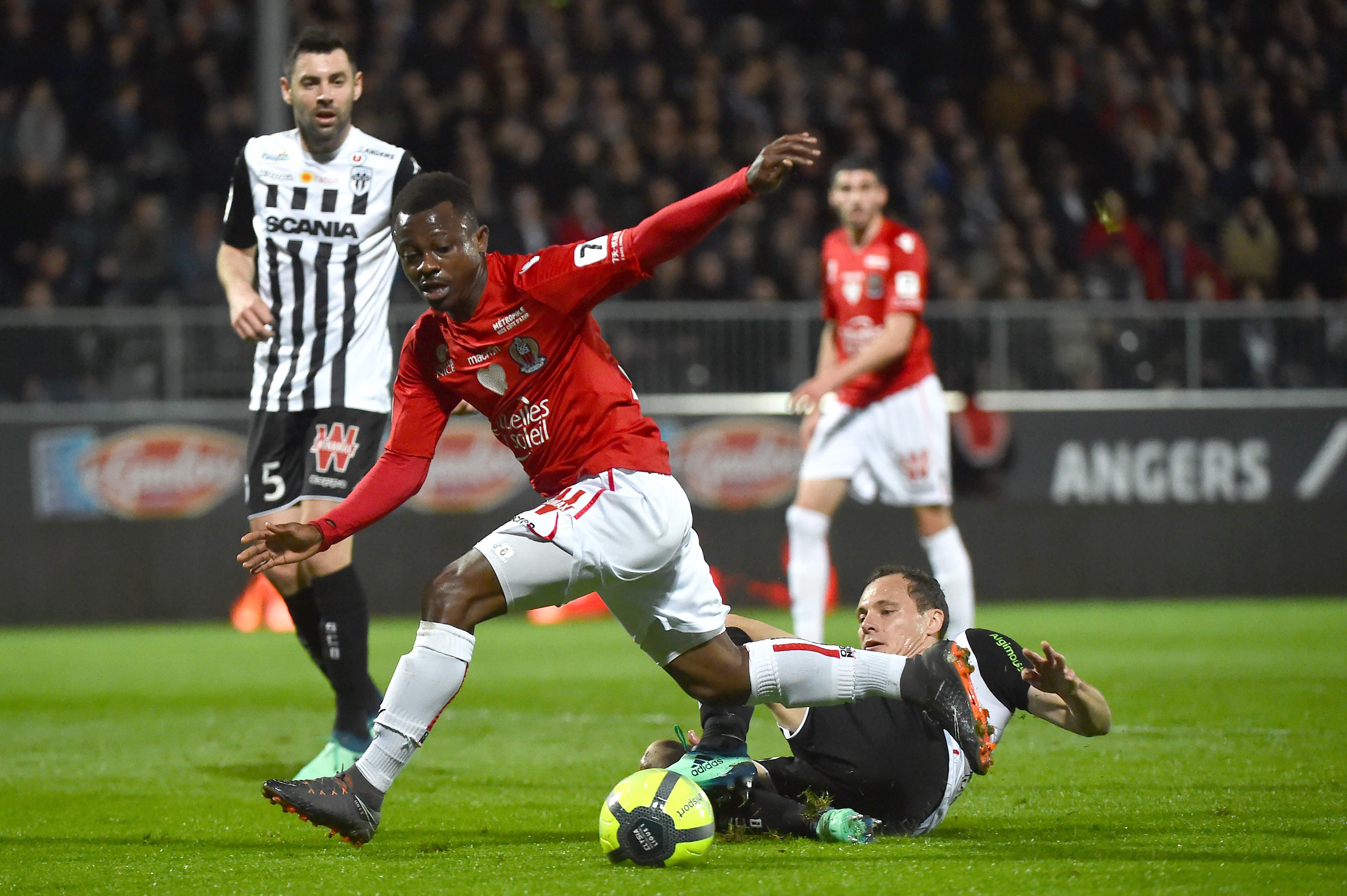 尼斯客场不敌,法甲排名逐渐下滑 尼斯客场不敌,法甲排名逐渐下滑