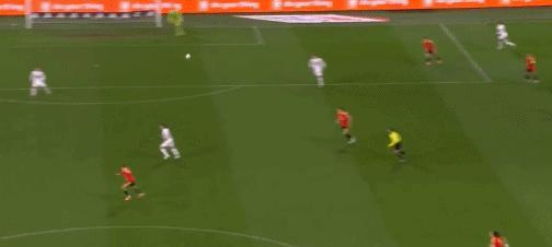 克罗地亚鏖战里昂,奥亚尔萨瓦尔关键制胜的简单介绍 克罗地亚鏖战里昂,奥亚尔萨瓦尔关键制胜的简单介绍