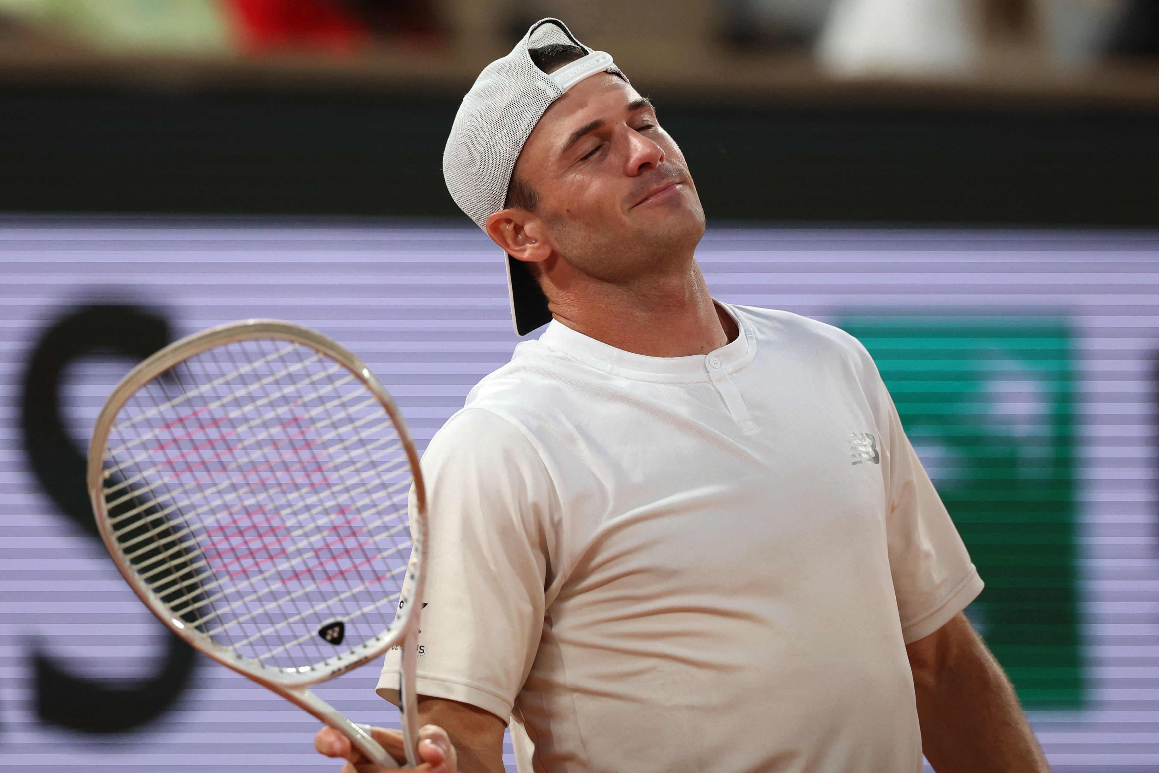 日本网球队碾压英国网球队，阿尔卡拉斯完成帽子戏法的简单介绍