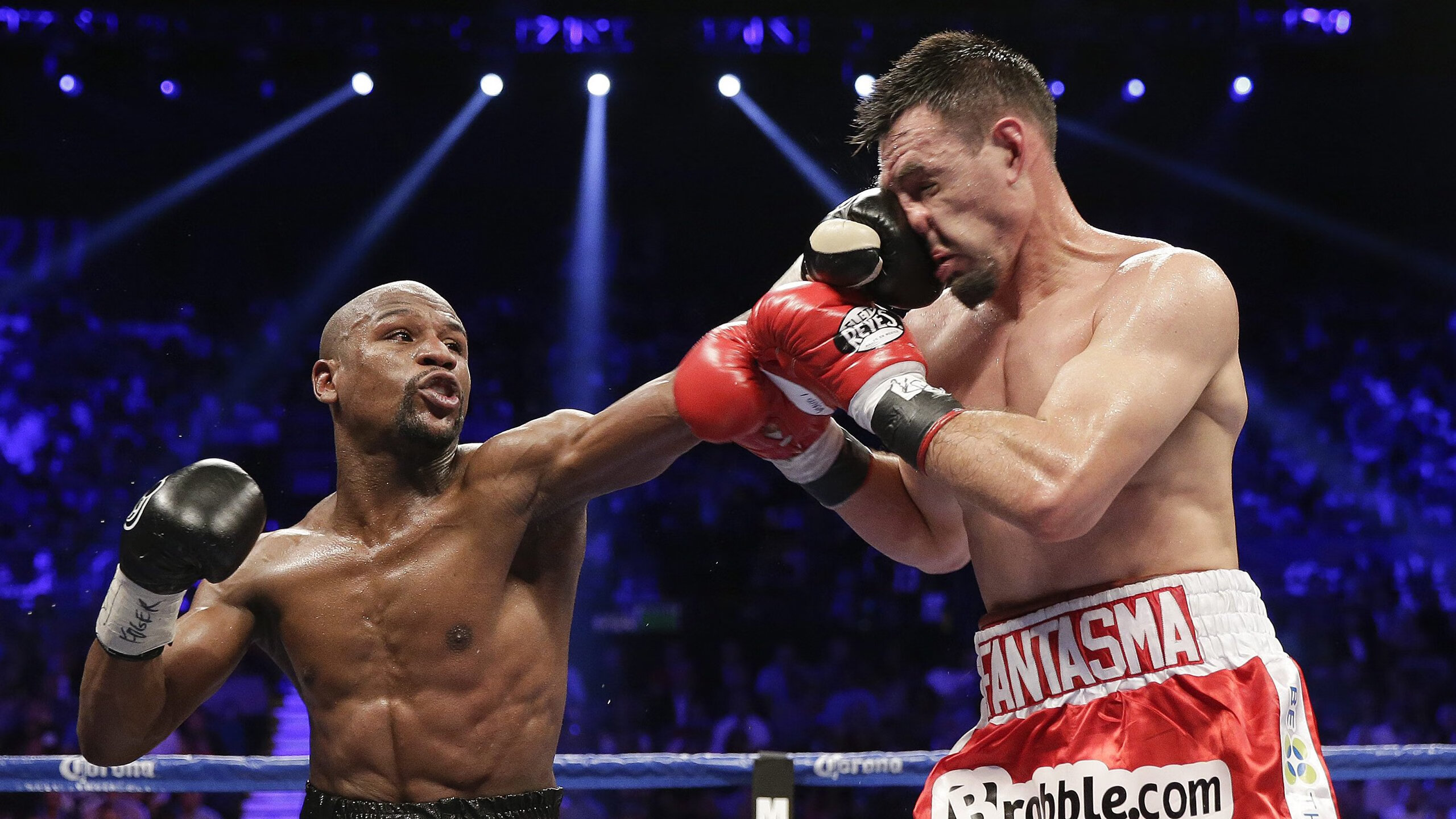 詹姆斯爆发，魔术关键战突围灰熊