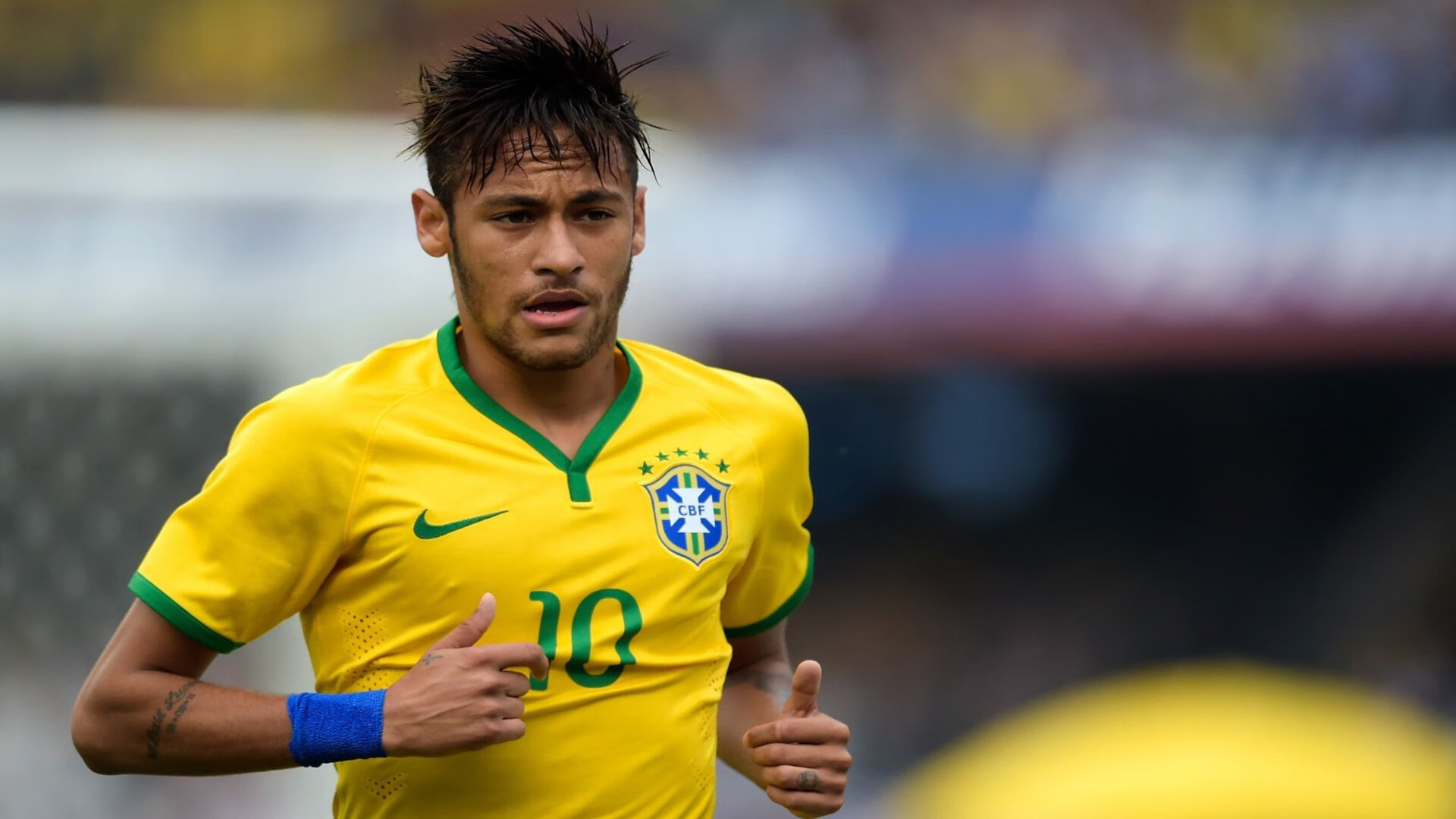 当北非沙漠遇上北欧风暴，阿尔及利亚对阵加纳之战，哈兰德数据爆炸背后的足球启示