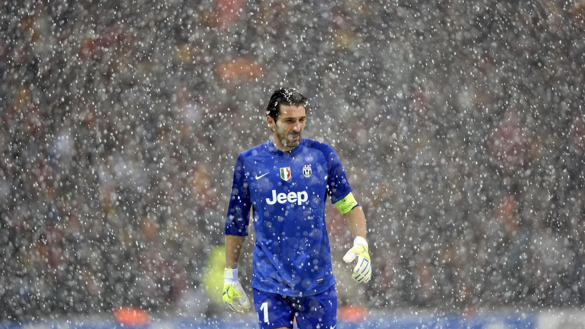 逆转之夜，黄鸭组合高光闪耀，马来西亚队力克泰国队